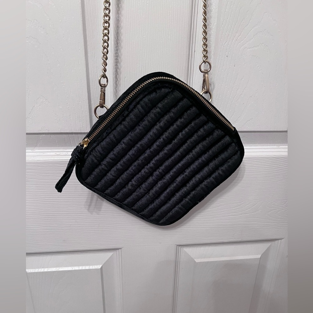 J Jill Luxe Green Velvet Quilted Purse
